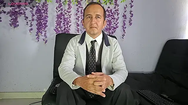 yazforeSolo online show from 02-12-26, 01:17