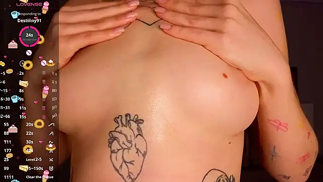 Snapshot of Sweet_Evva chatting on 11-20-25, 07:24 Sweet Evva online show from 11-20-25, 07:24