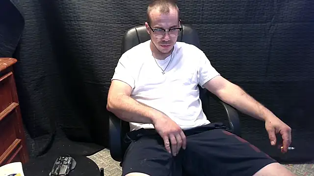 ScubaStevex online show from 11-24-25, 06:51