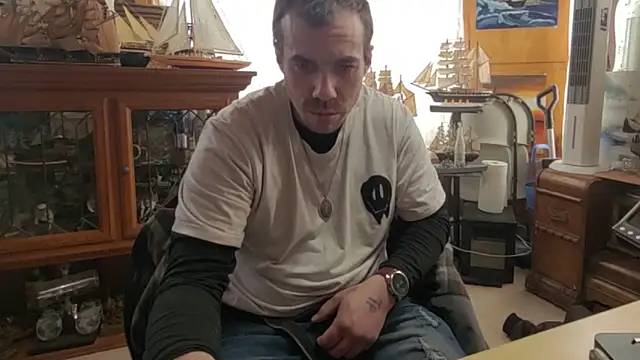 ScubaStevex online show from 03-30-26, 02:51