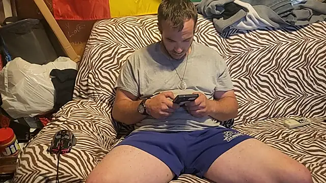 ScubaStevex online show from 06-17-26, 11:49