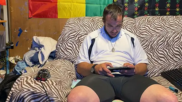 ScubaStevex online show from 06-23-26, 06:33