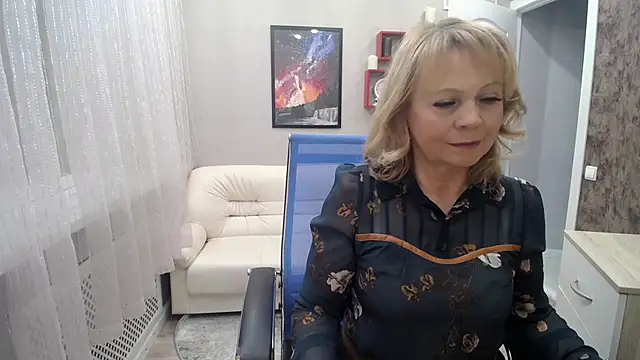 Milla Cutie18 online show from 02-11-25, 05:47