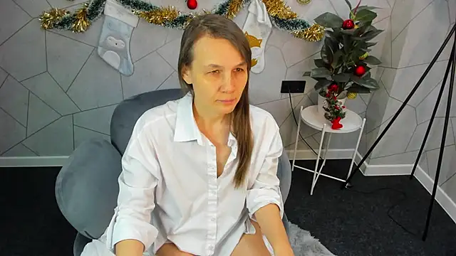 Lillian White online show from 01-10-25, 06:09