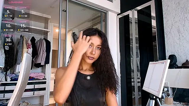Melissa Mone online show from 07-18-26, 04:27