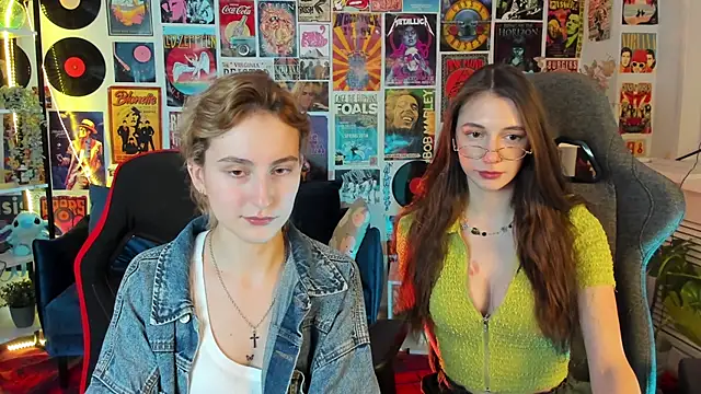 AveAngela online show from 01-10-25, 08:15