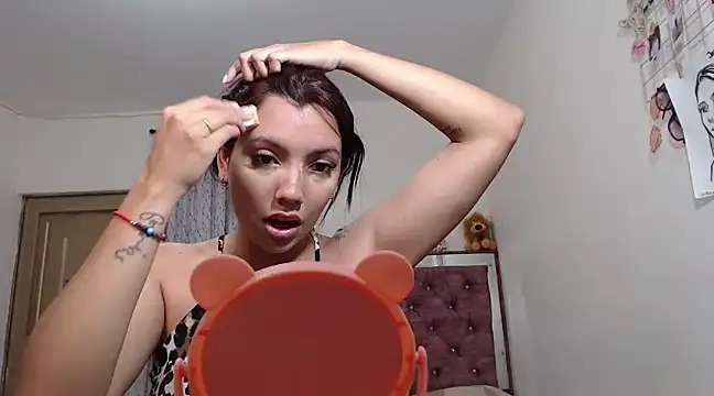 Snapshot of jaky_reyes chatting on 01-31-25, 09:26 jaky reyes online show from 01-31-25, 09:26
