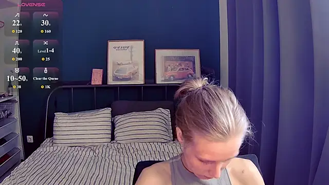 Snapshot of KatiKate chatting on 07-19-26, 12:20 KatiKate online show from 07-19-26, 12:20