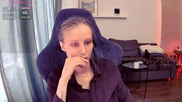 Snapshot of KatiKate chatting on 07-29-26, 10:24 KatiKate online show from 07-29-26, 10:24