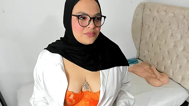 Snapshot of Mistyboobs chatting on 10-03-25, 10:34 Mistyboobs online show from 10-03-25, 10:34