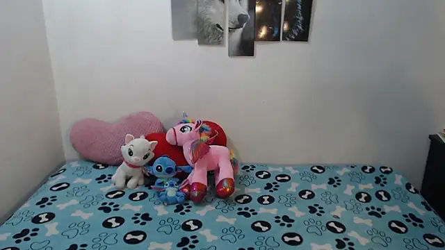 Pocahontas Princess  online show from 09-10-25, 01:33