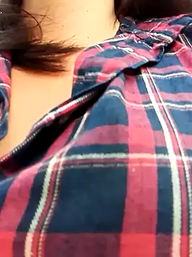 celeste-30  online show from 02-17-25, 07:42