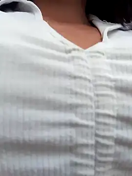 celeste-30  online show from 02-18-25, 03:54