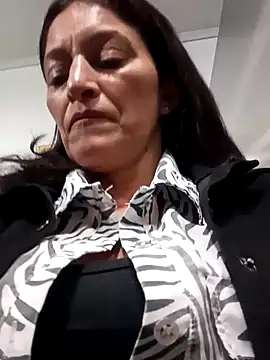 celeste-30  online show from 02-26-25, 10:53