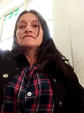 celeste-30  online show from 03-06-25, 07:21