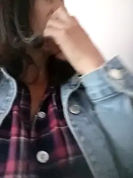 celeste-30  online show from 03-13-25, 11:16