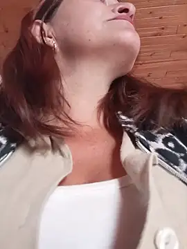 celeste-30  online show from 10-01-25, 02:45