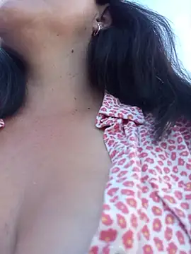 celeste-30  online show from 10-15-25, 01:33