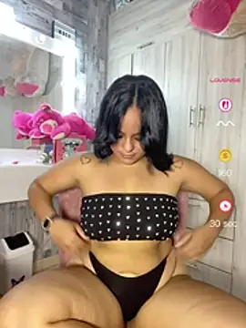 Snapshot of Violetrousse chatting on 05-21-26, 10:28 Violetrousse online show from 05-21-26, 10:28