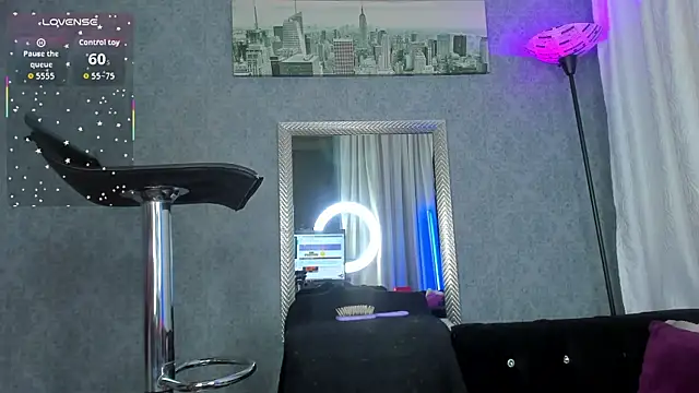 kitty wuichis online show from 07-25-26, 05:27