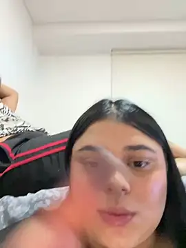 alissonfernandez  online show from 02-08-25, 11:24