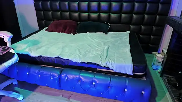 Lovely celeste online show from 11-08-25, 03:50