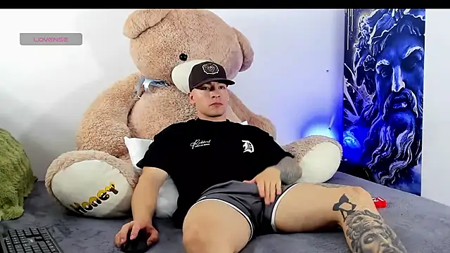 boyc022  online show from 01-18-26, 11:19