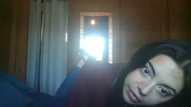 Snapshot of isabella048 chatting on 09-14-25, 03:22 isabella048 online show from 09-14-25, 03:22