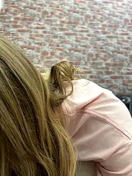  AngelMoon  online show from 12-19-25, 03:57