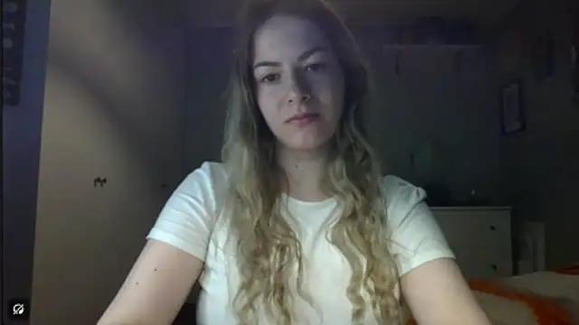 Snapshot of ROSIEx_sweet chatting on 11-03-25, 07:53 ROSIEx sweet online show from 11-03-25, 07:53