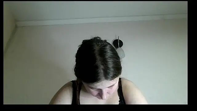 kila lo online show from 02-27-25, 08:09