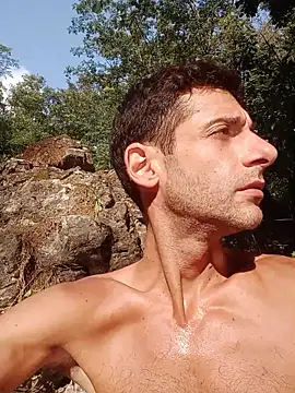 MrTamburine22 online show from 07-18-26, 04:33