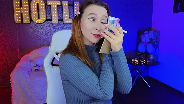 Snapshot of AliceBYKiss chatting on 12-06-24, 12:27 AliceBYKiss online show from 12-06-24, 12:27