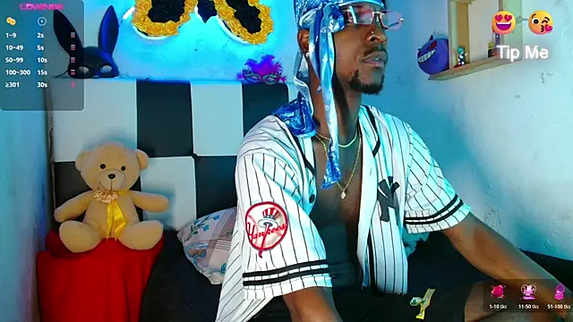 Aroonpapisex online show from 03-23-26, 02:04