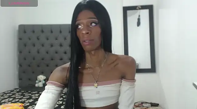 lucianadolll online show from 03-09-25, 03:54