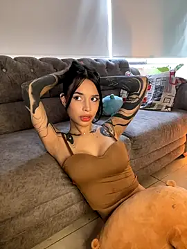 alessia iris19 online show from 10-16-25, 07:15