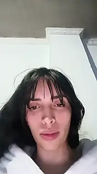 Snapshot of dholcee chatting on 01-04-25, 12:16 dholcee online show from 01-04-25, 12:16