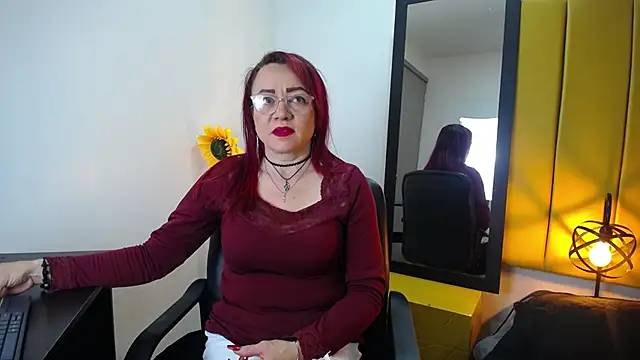 Lupiita223 online show from 11-29-25, 12:52