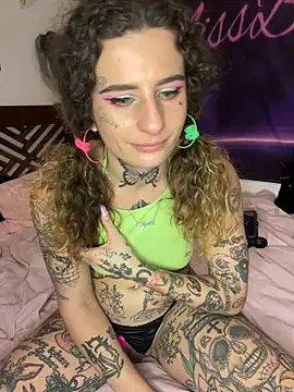 BlazyKitsune- online show from 01-28-25, 09:29