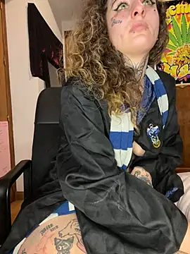 BlazyKitsune- online show from 03-18-25, 02:48