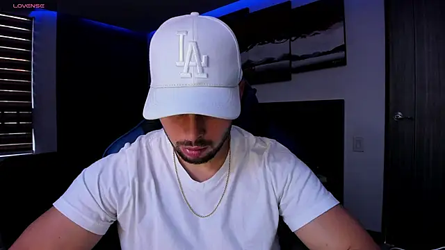 nick klaus online show from 04-17-26, 10:46