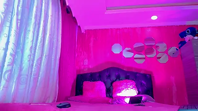 TiffanyMackensyy online show from 03-09-26, 01:31