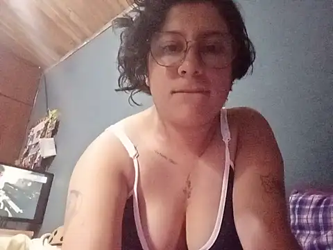 Snapshot of Lia_mar_moon chatting on 06-28-26, 10:27 Lia mar moon online show from 06-28-26, 10:27