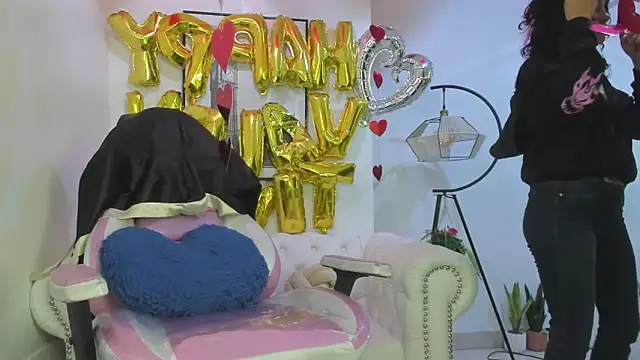 Theia moon online show from 02-17-25, 12:38