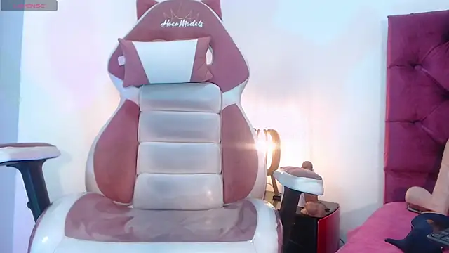 NAOMI WINDSOR online show from 12-12-24, 10:52