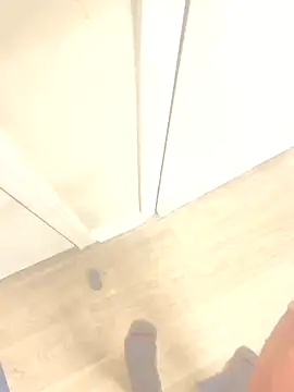 Anmaro05 online show from 09-13-25, 07:19