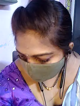 RomeoJuliet345 online show from 04-04-26, 11:40