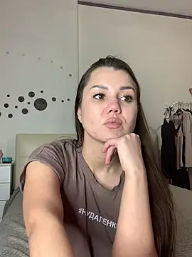 MiraMiss online show from 02-28-25, 02:53