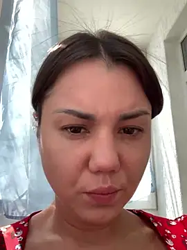 Snapshot of MiraMiss chatting on 05-07-26, 07:25 MiraMiss online show from 05-07-26, 07:25