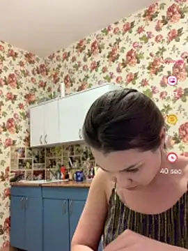 Snapshot of MiraMiss chatting on 06-09-26, 05:02 MiraMiss online show from 06-09-26, 05:02